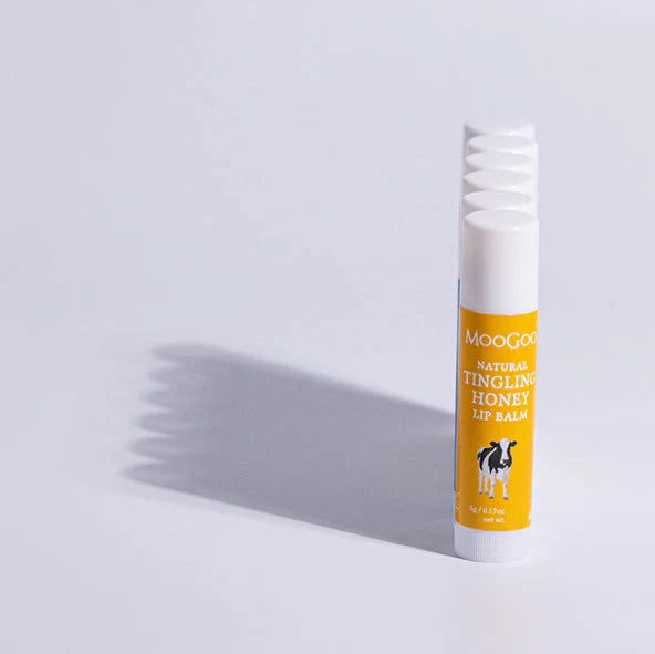 MooGoo Edible Lip Balm 5g – Tingling Honey 3