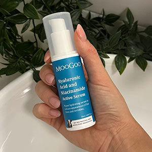 MooGoo Hyaluronic Acid and Niacinamide Active Serum 25ml