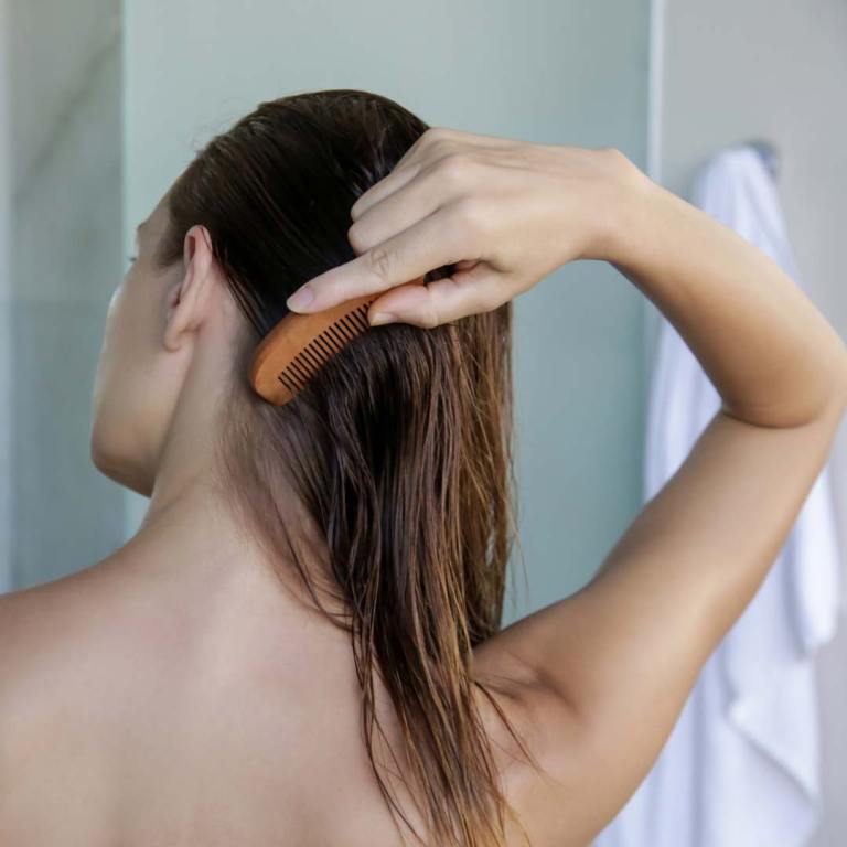 Absolute Aromas Natural Wood Acupressure Hair Comb 3