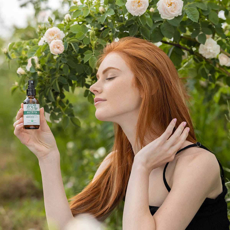 Alteya Organics Organic Bulgarian White Rose Water (Rosa Alba) 60 ml - Amber Glass Spray Bottle